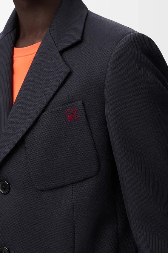 Jacke aus Wolle Jacke aus Wolle