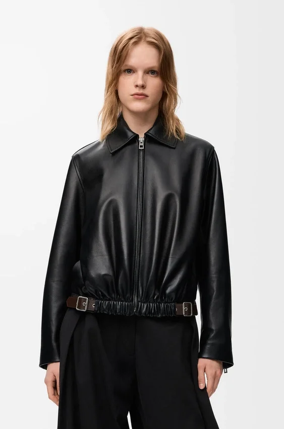 Jacke mit Gürtel aus Nappa-Lammleder Jacke mit Gürtel aus Nappa-Lammleder