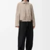 Jacke mit Gürtel aus Ziegenwildleder Jacke mit Gürtel aus Ziegenwildleder