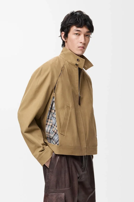 Jacke mit Reißverschluss aus Baumwolle Jacke mit Reißverschluss aus Baumwolle