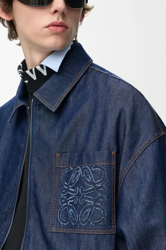 Jacke mit Reißverschluss aus Baumwolle Jacke mit Reißverschluss aus Baumwolle