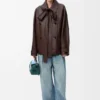 Jacke mit Schleife aus Nappa-Lammleder Jacke mit Schleife aus Nappa-Lammleder