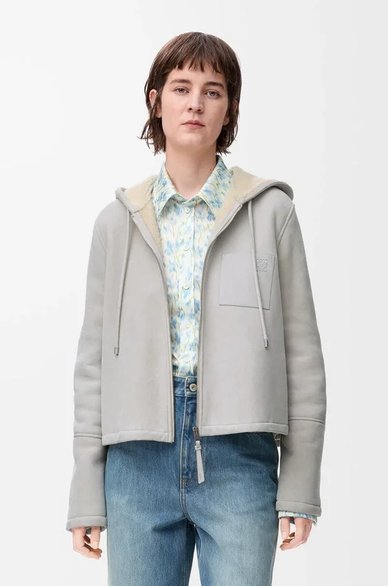Kapuzenjacke aus Lammfell Kapuzenjacke aus Lammfell