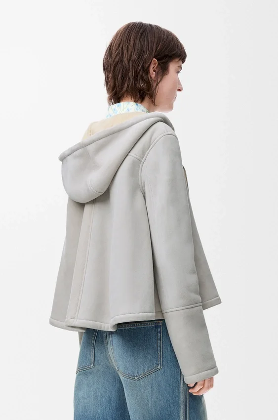 Kapuzenjacke aus Lammfell Kapuzenjacke aus Lammfell