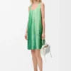 Kleid aus technischer Baumwolle Kleid aus technischer Baumwolle