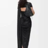 Kleid aus Viskose Kleid aus Viskose