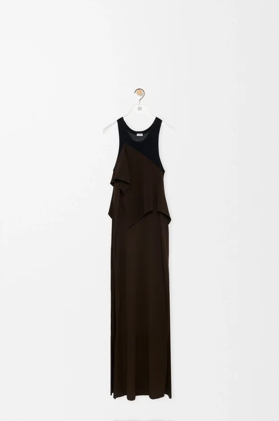 Kleid aus Viskosemischung Kleid aus Viskosemischung