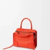 Kleine Amazona 180-Tasche aus weichem Kalbsleder Kleine Amazona 180-Tasche aus weichem Kalbsleder