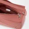 Kleine „Featherlight Puzzle“-Tasche aus Nappa-Lammleder Kleine „Featherlight Puzzle“-Tasche aus Nappa-Lammleder
