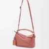 Kleine „Featherlight Puzzle“-Tasche aus Nappa-Lammleder Kleine „Featherlight Puzzle“-Tasche aus Nappa-Lammleder