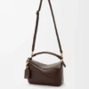 Kleine „Featherlight Puzzle“-Tasche aus Nappa-Lammleder Kleine „Featherlight Puzzle“-Tasche aus Nappa-Lammleder