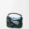 Kleine „Futurist Cat“-Puzzle-Tasche aus besticktem Strick und klassischem Kalbsleder