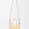 Kleine „Loewe Font Tote“ aus Raffia Kleine „Loewe Font Tote“ aus Raffia