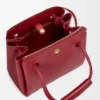 Kleine Madrid-Tasche aus geschmeidigem Kalbsleder Kleine Madrid-Tasche aus geschmeidigem Kalbsleder