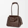 Kleine Madrid-Tasche aus geschmeidigem Kalbsleder Kleine Madrid-Tasche aus geschmeidigem Kalbsleder