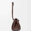 Kleine Madrid-Tasche aus geschmeidigem Kalbsleder Kleine Madrid-Tasche aus geschmeidigem Kalbsleder