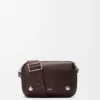 Kleine Pebble-Messenger Bag aus geschmeidigem, genarbtem Kalbsleder Kleine Pebble-Messenger Bag aus geschmeidigem, genarbtem Kalbsleder