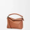 Kleine „Puzzle Edge“-Tasche aus klassischem Kalbsleder Kleine „Puzzle Edge“-Tasche aus klassischem Kalbsleder