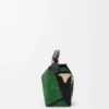 Kleine „Puzzle Edge“-Tasche aus Raffia und Kalbsleder Kleine „Puzzle Edge“-Tasche aus Raffia und Kalbsleder