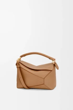 Kleine Puzzle Edge-Tasche aus weichem, genarbtem Kalbsleder Kleine Puzzle Edge-Tasche aus weichem, genarbtem Kalbsleder