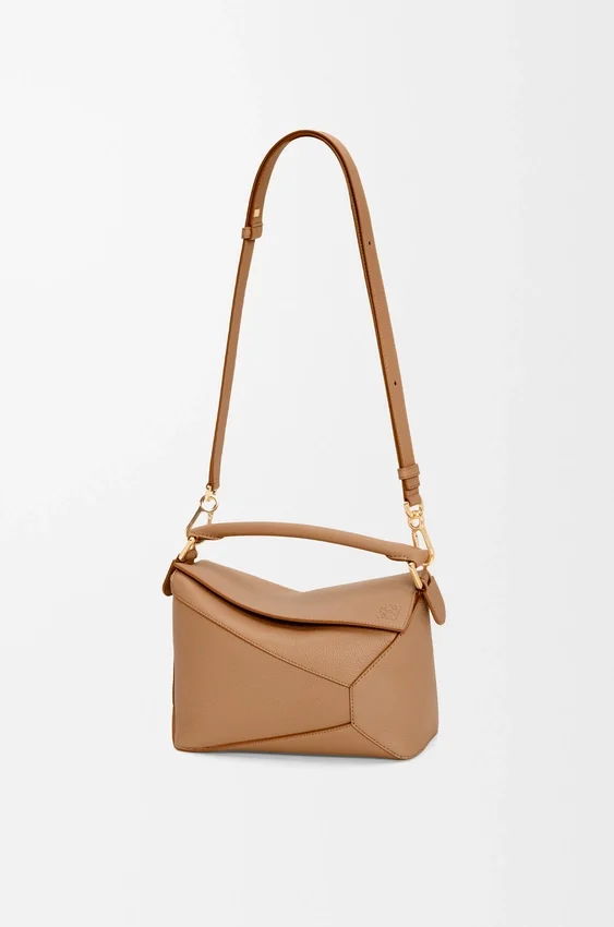 Kleine Puzzle Edge-Tasche aus weichem, genarbtem Kalbsleder Kleine Puzzle Edge-Tasche aus weichem, genarbtem Kalbsleder