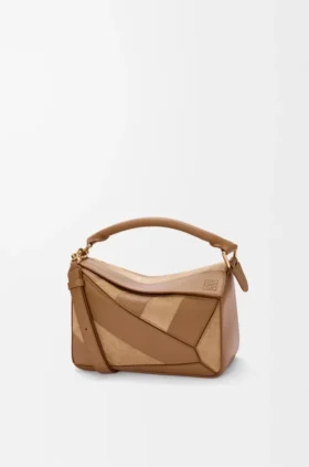 Kleine „Puzzle“-Tasche aus klassischem Kalbsleder und Wildleder Kleine „Puzzle“-Tasche aus klassischem Kalbsleder und Wildleder