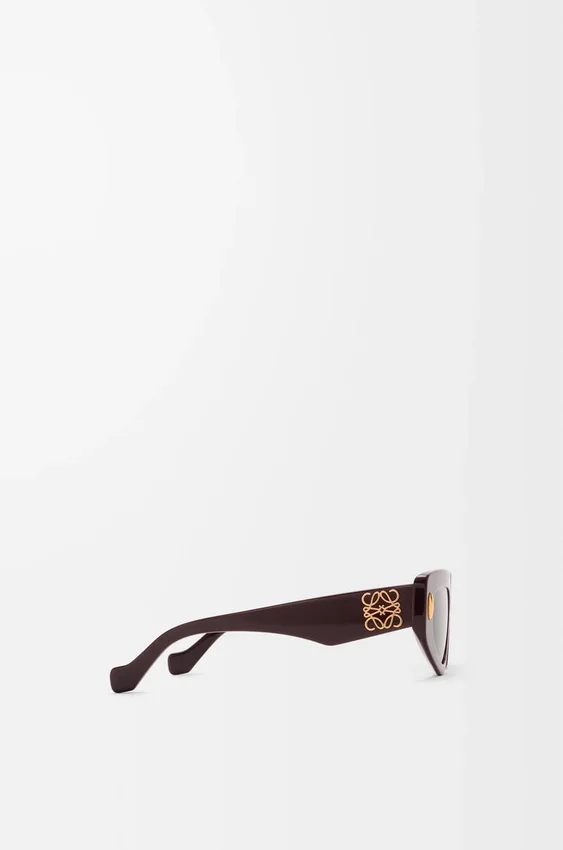 Kleine Sonnenbrille im Schmetterlings-Design Kleine Sonnenbrille im Schmetterlings-Design