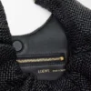 Kleine Squeeze-Tasche aus gewebtem Nappa-Kalbsleder Kleine Squeeze-Tasche aus gewebtem Nappa-Kalbsleder
