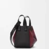 Kompakte „Hammock“-Tasche aus Nappa-Kalbsleder Kompakte „Hammock“-Tasche aus Nappa-Kalbsleder