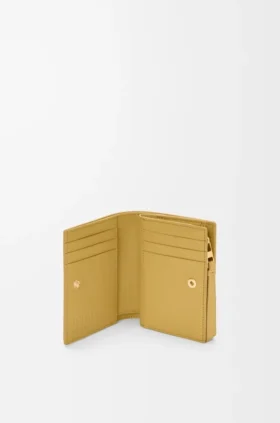 Kompaktes Puzzle-Portemonnaie aus klassischem Kalbsleder