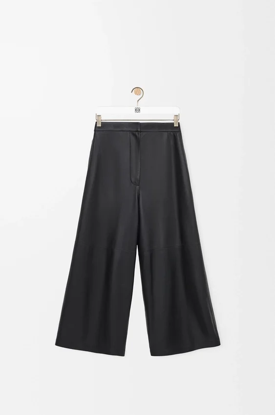 Kurze Hose aus Nappa-Lammleder Kurze Hose aus Nappa-Lammleder