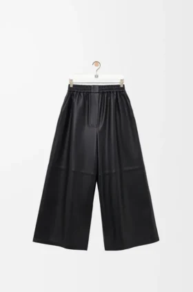 Kurze Hose aus Nappa-Lammleder Kurze Hose aus Nappa-Lammleder