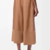 Kurze Hose aus Nappa-Lammleder und Ziegenveloursleder Kurze Hose aus Nappa-Lammleder und Ziegenveloursleder