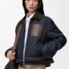 Kurze Jacke aus Funktionsstoff Kurze Jacke aus Funktionsstoff
