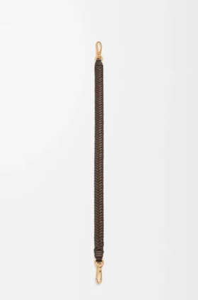 Kurzer „Arrow“-Riemen aus klassischem Kalbsleder