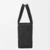 Loewe Font Tote in Raffia, mittelgroß Loewe Font Tote in Raffia, mittelgroß