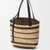 Loop Basket aus Raffia Loop Basket aus Raffia