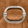 „Loop Bucket“ aus Kalbsveloursleder „Loop Bucket“ aus Kalbsveloursleder