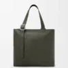 „Loop Zipped Tote“ aus geschmeidigem genarbtem Kalbsleder „Loop Zipped Tote“ aus geschmeidigem genarbtem Kalbsleder