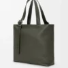 „Loop Zipped Tote“ aus geschmeidigem genarbtem Kalbsleder „Loop Zipped Tote“ aus geschmeidigem genarbtem Kalbsleder
