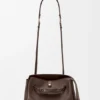 Madrid-Tasche in mittlerer Größe aus geschmeidigem Kalbsleder Madrid-Tasche in mittlerer Größe aus geschmeidigem Kalbsleder