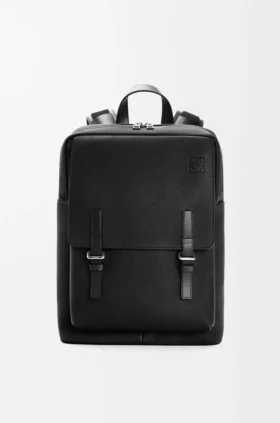 Militärrucksack aus weichem, genarbtem Kalbsleder