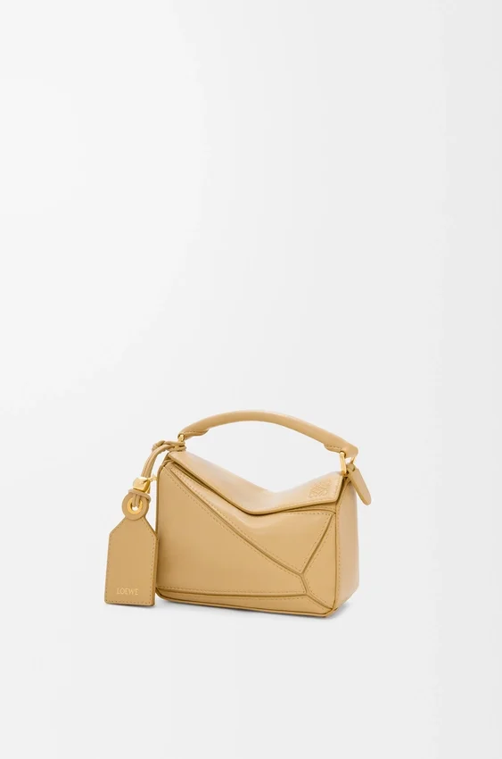 Mini Featherlight Puzzle-Tasche aus Nappa-Lammleder Mini Featherlight Puzzle-Tasche aus Nappa-Lammleder