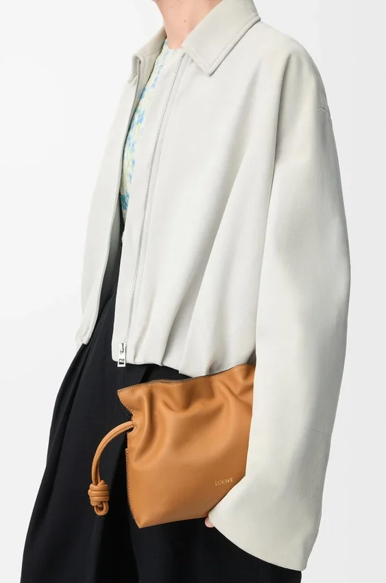 Mini-Flamenco-Clutch aus Nappa-Kalbsleder Mini-Flamenco-Clutch aus Nappa-Kalbsleder