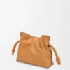 Mini-Flamenco-Clutch aus Nappa-Kalbsleder Mini-Flamenco-Clutch aus Nappa-Kalbsleder