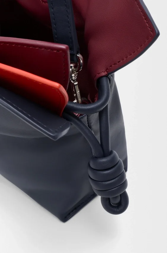 Mini-Flamenco-Clutch mit Lagenoptik aus Nappa-Kalbsleder Mini-Flamenco-Clutch mit Lagenoptik aus Nappa-Kalbsleder
