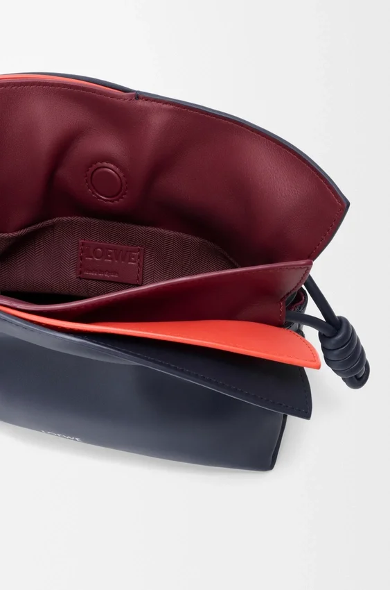 Mini-Flamenco-Clutch mit Lagenoptik aus Nappa-Kalbsleder Mini-Flamenco-Clutch mit Lagenoptik aus Nappa-Kalbsleder