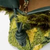 Mini-Flamenco-Clutch mit Perlenverzierung