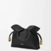 Mini-Flamenco-Clutch mit Spiralverzierung aus Nappa-Kalbsleder Mini-Flamenco-Clutch mit Spiralverzierung aus Nappa-Kalbsleder