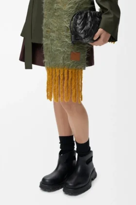 Mini-Flamenco Purse aus geknittertem Nappa-Kalbsleder
